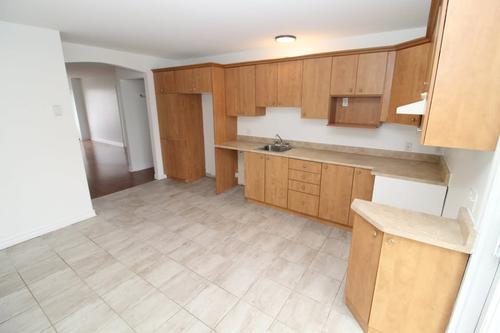 Appartement de 3 chambres à louer à Québec - Sainte-Foy–Sillery–Cap-Rouge — photo 3