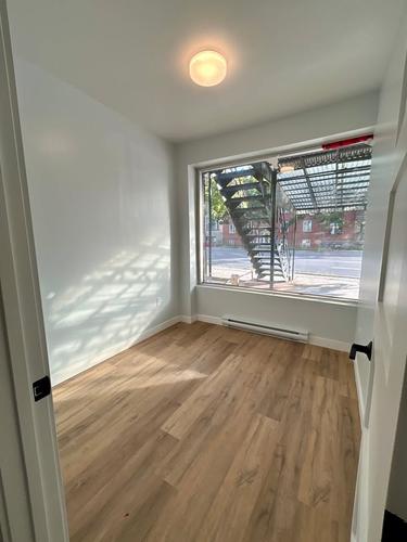 2 bedrooms apartment for rent in Montreal - Le Plateau-Mont-Royal — photo 6