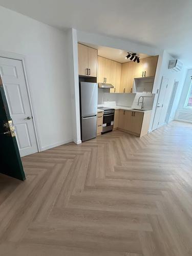 Studio for rent in Montreal - Le Plateau-Mont-Royal — photo 2