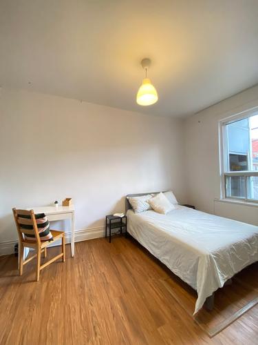 4 bedrooms apartment for rent in Montreal - Le Plateau-Mont-Royal — photo 15