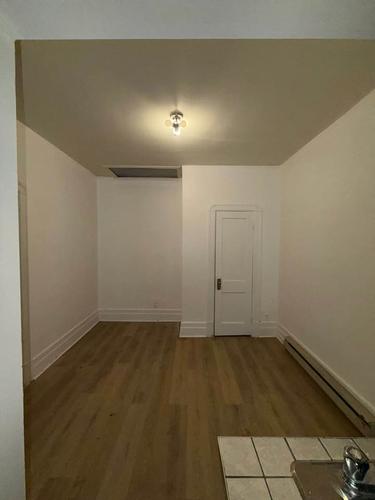 2 bedrooms apartment for rent in Montreal - Ville-Marie — photo 5