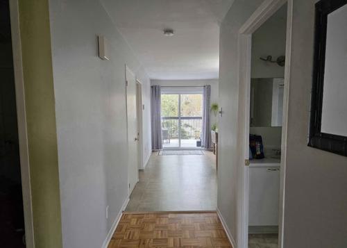 Appartement de 3 chambres à louer à Longueuil — photo 4