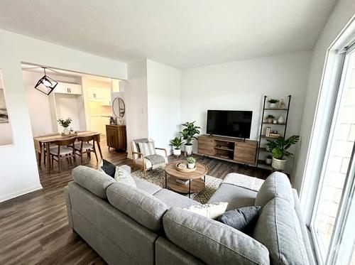 2 bedrooms apartment for rent in Sherbrooke — photo 2