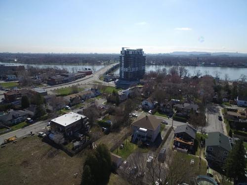 2 bedrooms apartment for rent in Laval — photo 17