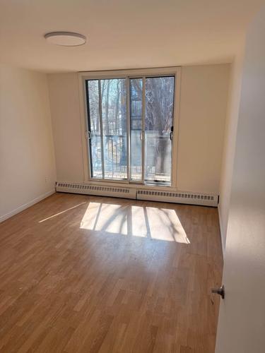 Appartement de 1 chambre à louer à Montreal - Saint-Laurent — photo 4