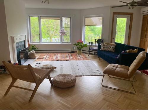 4 bedrooms apartment for rent in Montreal - Le Plateau-Mont-Royal — photo 14