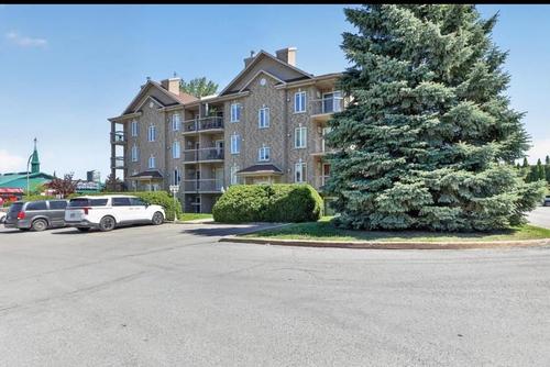 3 bedrooms apartment for rent in Laval — photo 3