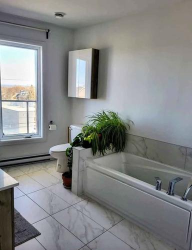 Appartement de 3 chambres à louer à Québec - Charlesbourg — photo 5