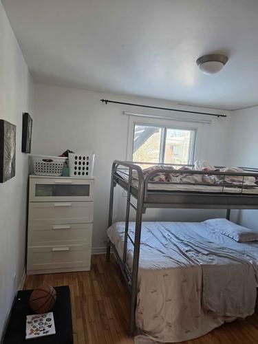 4 bedrooms apartment for rent in Laval — photo 16