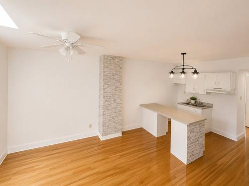 2 bedrooms apartment for rent in Montreal - Ville-Marie — photo 3