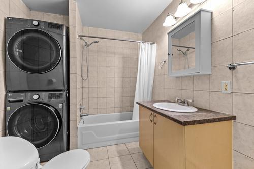 5 bedrooms apartment for rent in Montreal - Côte-des-Neiges–Notre-Dame-de-Grâce — photo 19