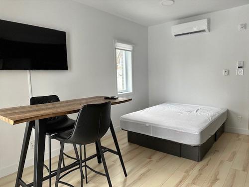 Studio for rent in Sherbrooke — photo 8