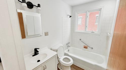 2 bedrooms apartment for rent in Sherbrooke — photo 6