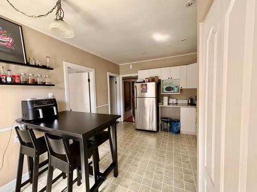 4 bedrooms apartment for rent in Montreal - Mercier–Hochelaga-Maisonneuve — photo 8