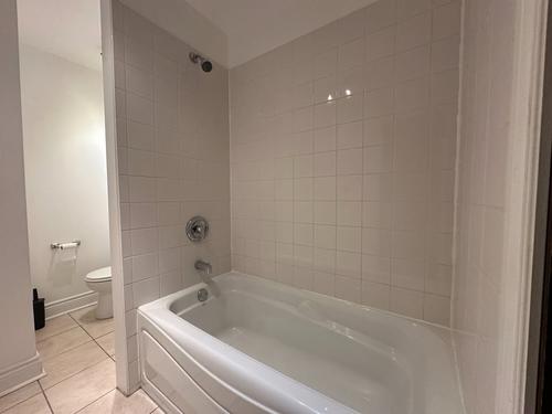 2 bedrooms apartment for rent in Montreal - Le Plateau-Mont-Royal — photo 10