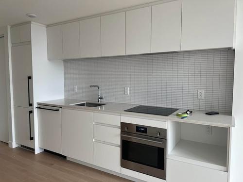 1 bedroom apartment for rent in Montreal - Ville-Marie — photo 2