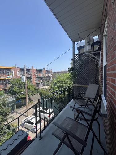 4 bedrooms apartment for rent in Montreal - Le Plateau-Mont-Royal — photo 5