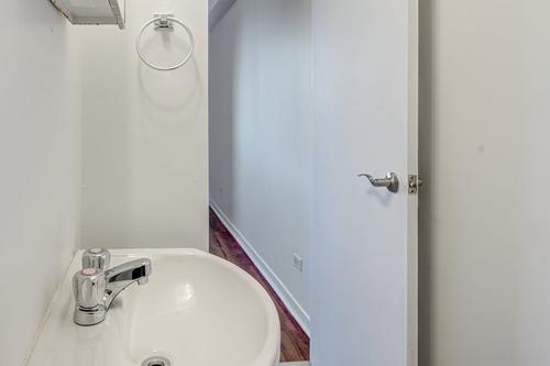 2 bedrooms apartment for rent in Montreal - Ville-Marie — photo 13