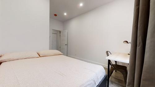 4 bedrooms apartment for rent in Montreal - Le Plateau-Mont-Royal — photo 5