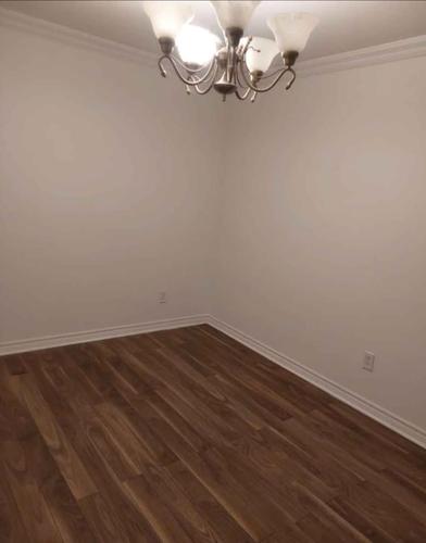 4 bedrooms apartment for rent in Laval — photo 9