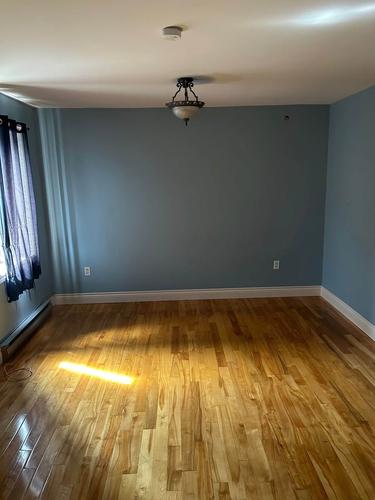 Appartement de 3 chambres à louer à Longueuil — photo 4