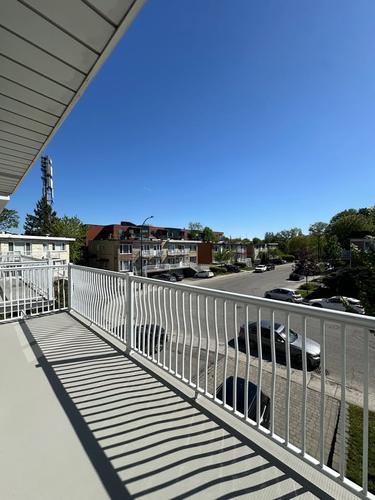 3 bedrooms apartment for rent in Montreal - Ahuntsic-Cartierville — photo 4