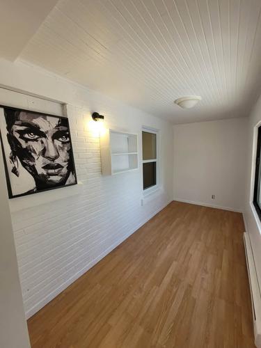 2 bedrooms apartment for rent in Laval — photo 12