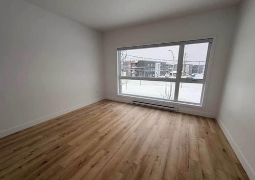 3 bedrooms apartment for rent in Sherbrooke — photo 5