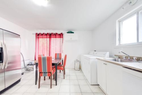 Appartement de 2 chambres à louer à Laval — photo 2