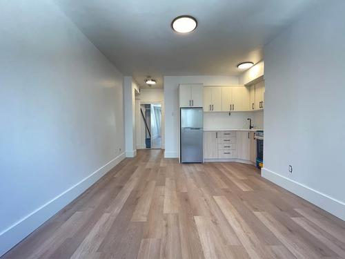 Studio for rent in Montreal - Le Plateau-Mont-Royal — photo 10