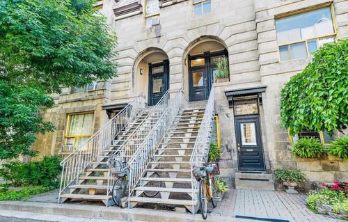 5 bedrooms apartment for rent in Montréal — photo 3