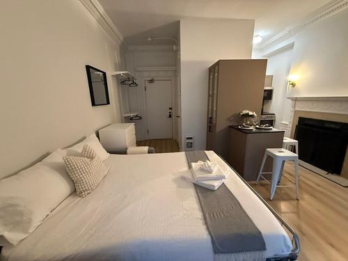 Studio for rent in Montreal - Ville-Marie — photo 8