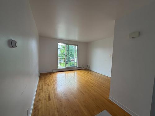 Appartement de 3 chambres à louer à Québec - Sainte-Foy–Sillery–Cap-Rouge — photo 3