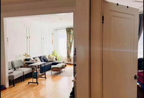 2 bedrooms apartment for rent in Montreal - Côte-des-Neiges–Notre-Dame-de-Grâce — photo 4