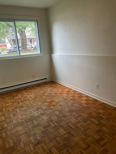 3 bedrooms apartment for rent in Laval — photo 11