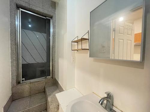 1 bedroom apartment for rent in Montreal - Ville-Marie — photo 5