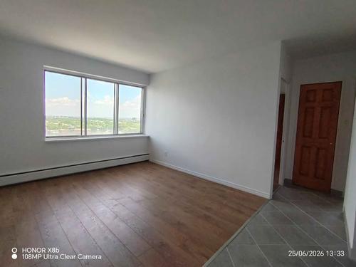 1 bedroom apartment for rent in Montreal - Ville-Marie — photo 2