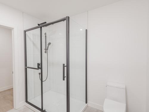 2 bedrooms apartment for rent in Sherbrooke — photo 13