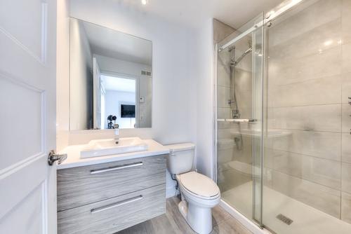 2 bedrooms apartment for rent in Laval — photo 5