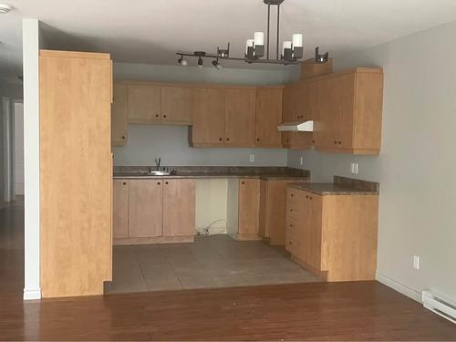 Appartement de 3 chambres à louer à Sherbrooke — photo 2