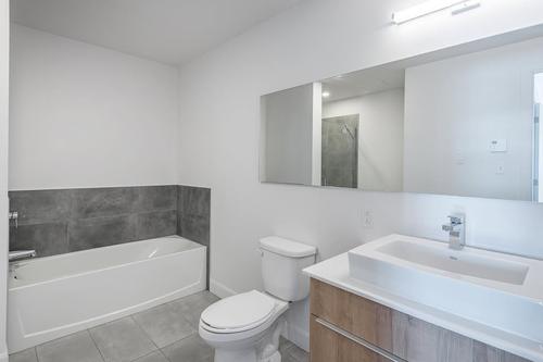 2 bedrooms apartment for rent in Laval — photo 21