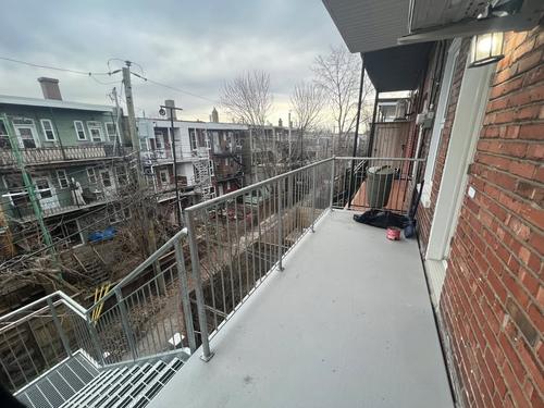 4 bedrooms apartment for rent in Montreal - Le Plateau-Mont-Royal — photo 7