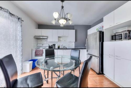 2 bedrooms apartment for rent in Laval — photo 4