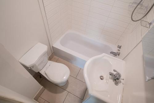 Studio for rent in Montreal - Le Plateau-Mont-Royal — photo 9