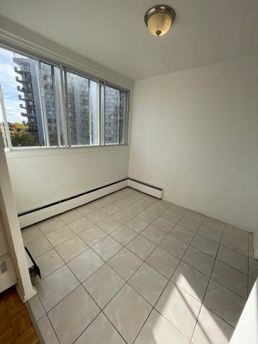 1 bedroom apartment for rent in Montreal - Saint-Laurent — photo 3