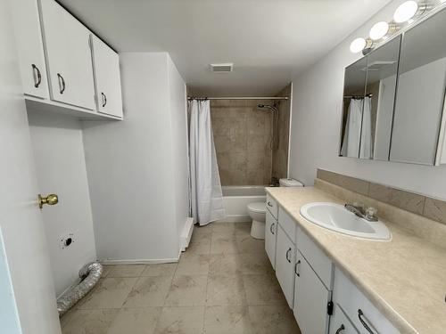 3 bedrooms apartment for rent in Laval — photo 2
