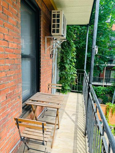 4 bedrooms apartment for rent in Montreal - Ville-Marie — photo 11