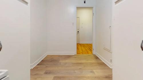 Studio for rent in Montreal - Côte-des-Neiges–Notre-Dame-de-Grâce — photo 4