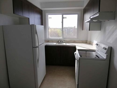 1 bedroom apartment for rent in Montreal - Saint-Laurent — photo 2