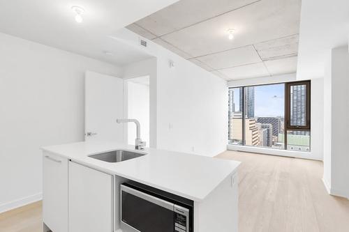 1 bedroom apartment for rent in Montreal - Ville-Marie — photo 4
